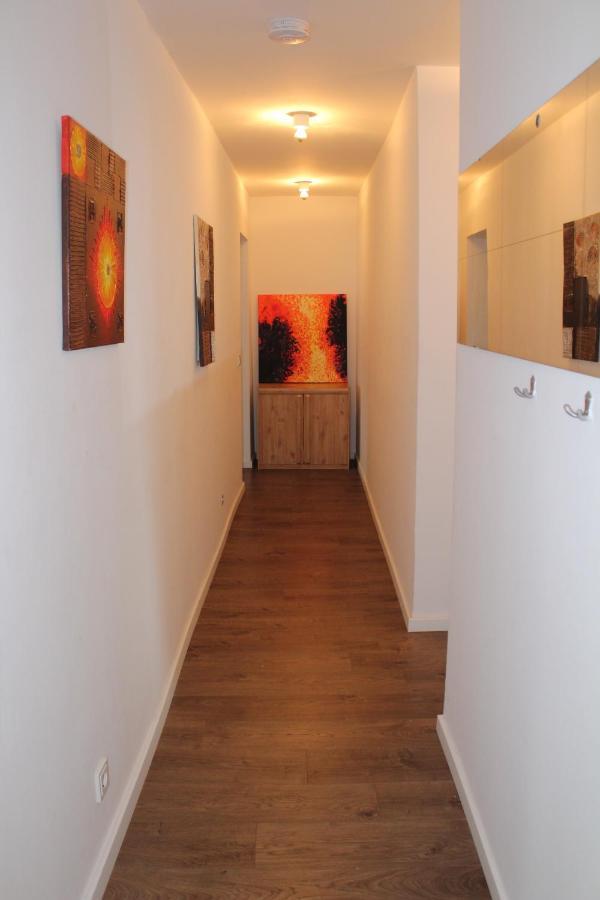Full Flat 3 Bedrooms Center -11 People Apartment *
