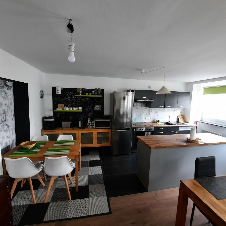Full Flat 3 Bedrooms Center -11 People